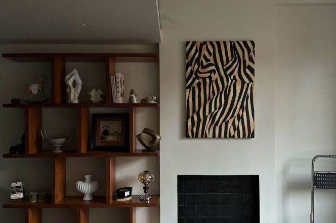 2 Brs, 1 Living room, 80 sqm with Floor Heating/Lane house @ South Shaaxi metro L10