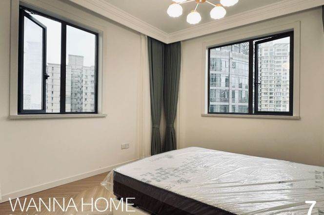 Garden Compound/Changshou Rd/Suzhou Creek/Balcony/Large Storages/Heater/Cozy2br