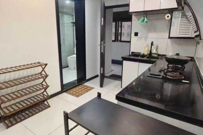zhongshan park floor heat/elevator 1Br/big living room@L2/3/4