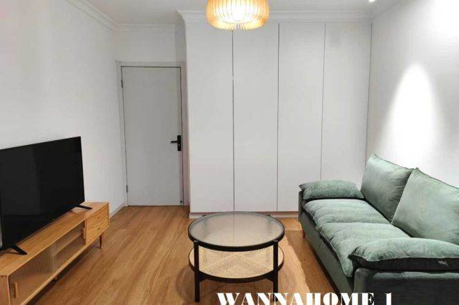 Spacious&Bright&Modern 1Bdr 1Bath Apt+L2/11 Jiang Su Rd+Jing An Temple CBD