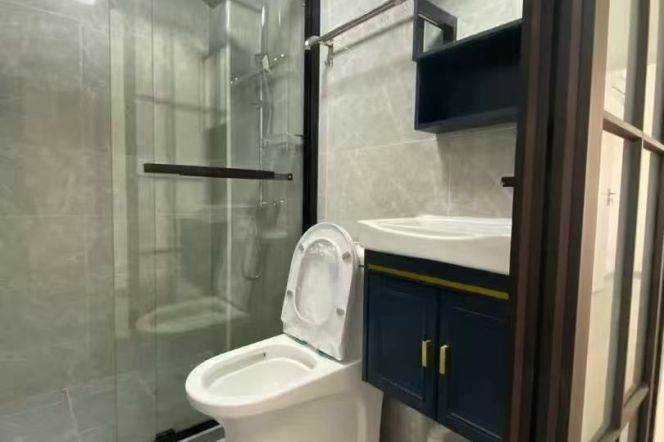 Nice 1br/1lr @jiangning rd sta 5.2k