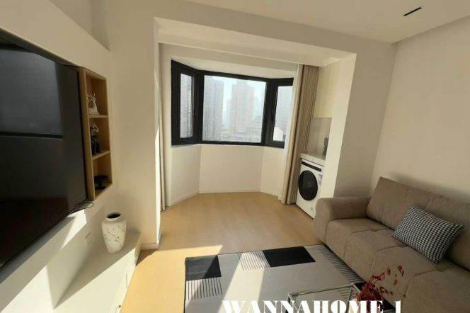 Spacious&Modern&Bright 1Bdr 1Bath Apt+Good View+L1/12/13 Han Zhong Rd+Su Zhu Creek