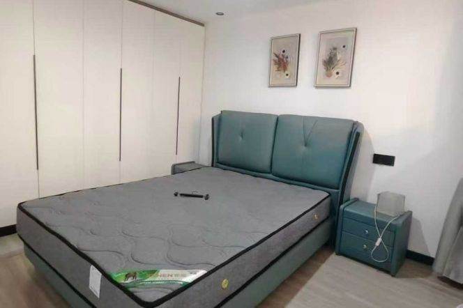 zhongshan park floor heat/elevator 1Br/big living room@L2/3/4