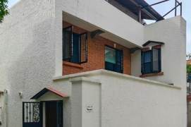 4BR 4BA Luxurious Standalone Home on Guangyuan Road w/Garden & Terrace