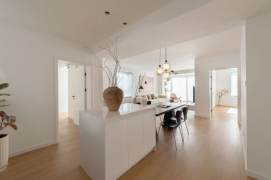 2BR 1BTH w/ Floor Heating nr HanZhong RD M1/12/13