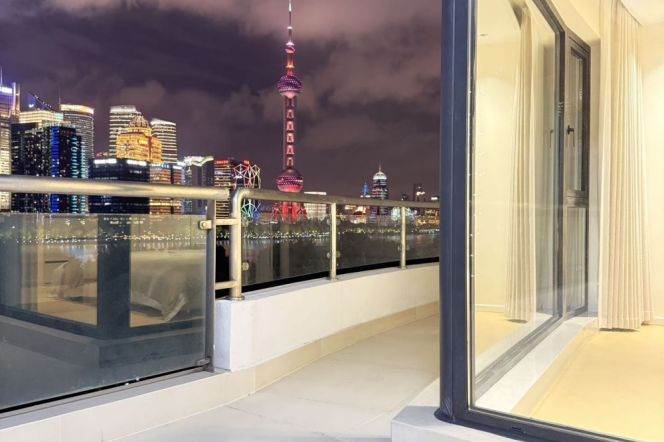 modern huge 4brs floor heating big terrace great river view beside Huang pu river 67K