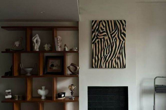 Floor heating 1+1 bedroom near Line 1/10/12 South Shanxi Road St.