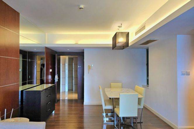 2br Service apt in Xuhui District Near Xujiahui Station(Line 9/11)