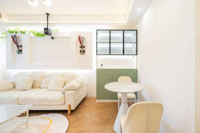 Spacious&Modern/1BR 2LR/separate living room/Zhenping rd@L3/4/7