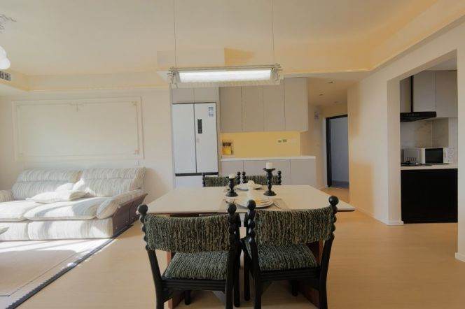 2 Brs,  1 Living Room, Brand-new Dec with Floor Heating, 110 sqm @ Hanzhong metro L13