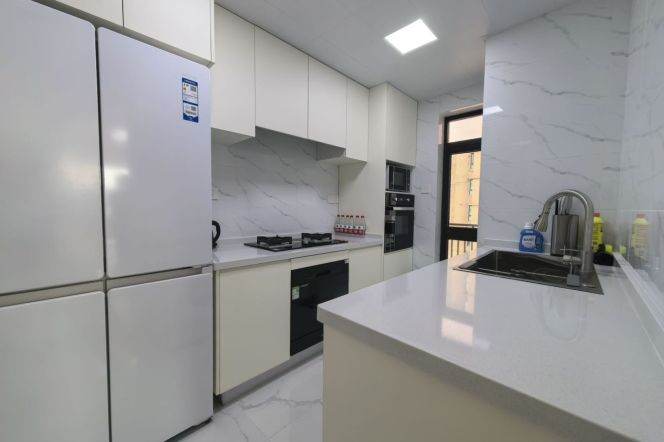 modern brand new 3brs floor heating modern furniture in Xujiahui only 24.8K