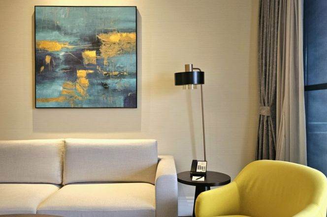 2Br Service Apt Near Zhouhai Rd Station(Line 6)