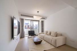 3 Brs, 2 Baths with Open Balcony/ Floor Heating, 150 sqm @ Jingan temple L2&7