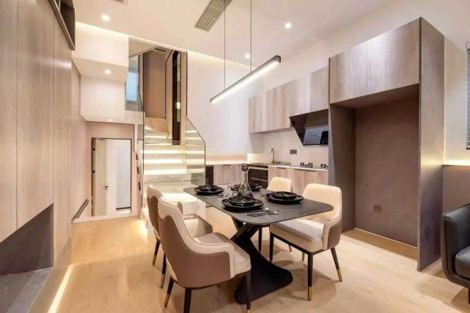 South Shanxi Rd Station 2Br with Terrace Line1/10/12 Entire Building