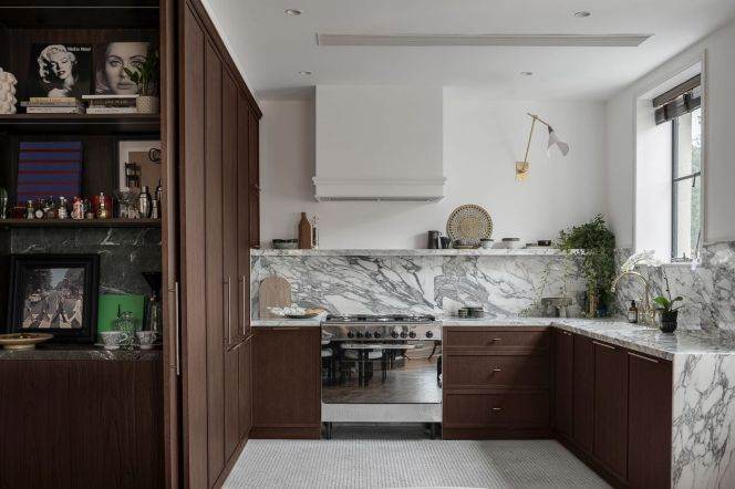 Old apartment 2Br/2bt@Shanghai library 180sqm with open balcony