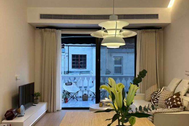 South Shanxi/ Yongjia rd wall heating spacious 2brs/2lrs/1ba apt wt balcony; L1/10/12