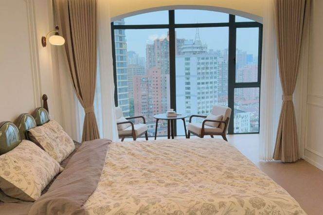 Xiaomanmen/2br2bt/central AC/floor heat/oven/bathtub