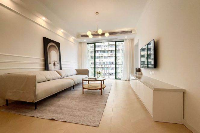 Moder&Spacious 2Br | Jiangsu rd metro L2/11 ,Newly 2br ,Elevator+Balcony