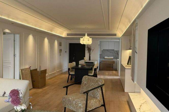 Xujiahui/3br2bt/central AC/floor heat/oven/bathtub/outdoor balcony