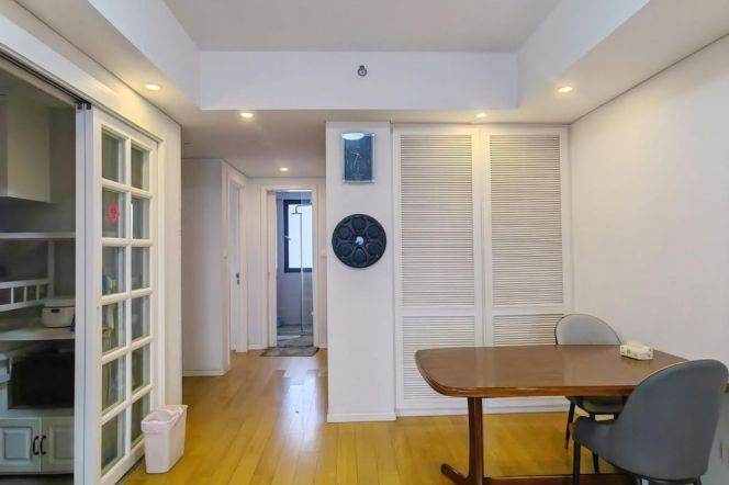 Good price 3 br with nice view of HuangPu River next NYU shanghai,4 mins to L6/8/11