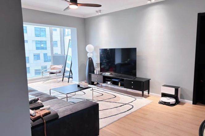 Modern 2+1Brs/2Lrs/1Bt apt nr Shanghai indoor stadium,M1/4