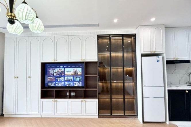 1br+Spacious Living room Apt in Putuo Near Zhenru(Line 11/14)