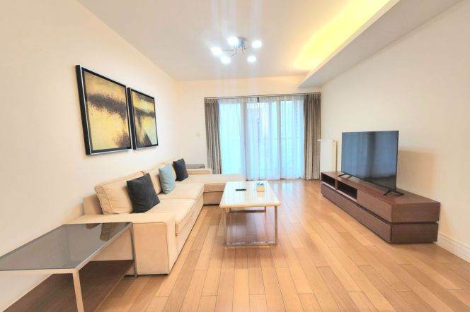 modern 2brs open balcony central aircon in Xujiahui line 1,9,11 Xujiahui park 18.5K