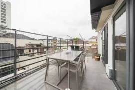 IAPM, Xiangyang South Rd/Nanchang Rd, entire top floor with a super large terrace，L 1-10-12