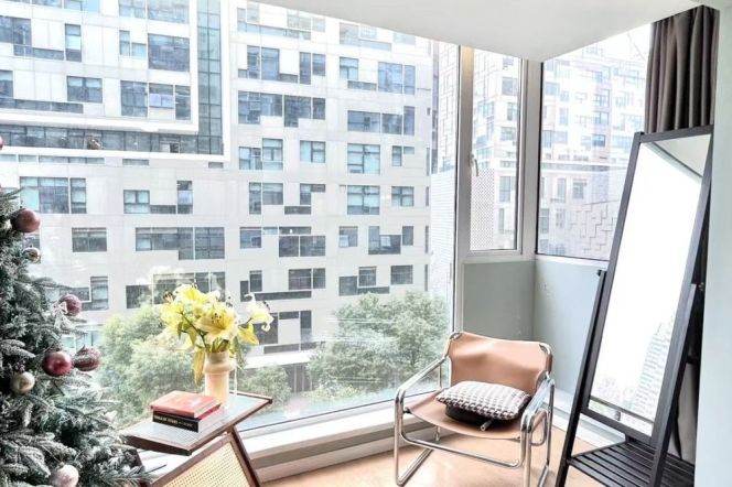 Modern 2+1Brs/2Lrs/1Bt apt nr Shanghai indoor stadium,M1/4