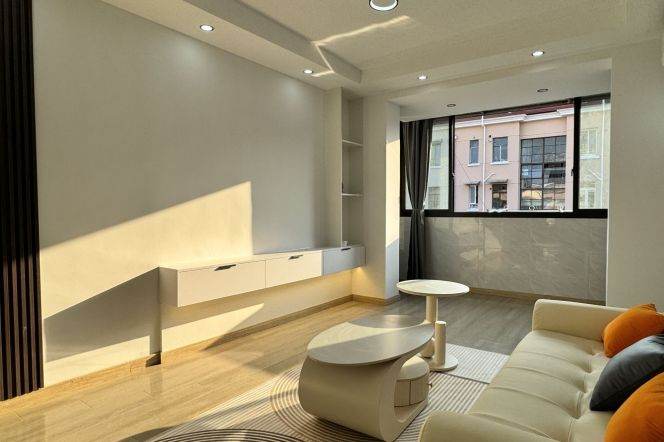 Big 1Br 65Sqm +All south /Zhongshan Park & Jiangsu Rd Mt /South/Bright /7.6K