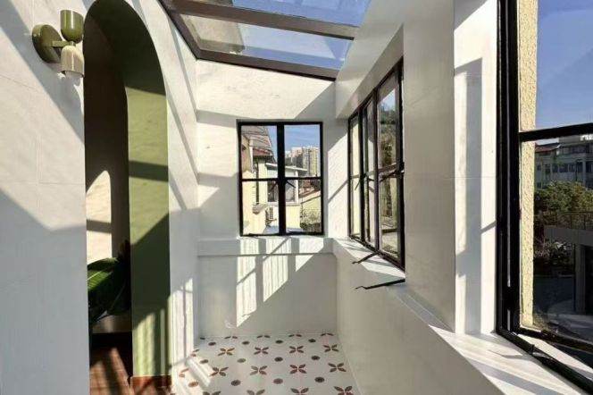 modern duplex 2bedrooms terrace beside line 1,7 Chang shu road huaihai road CBD 22K