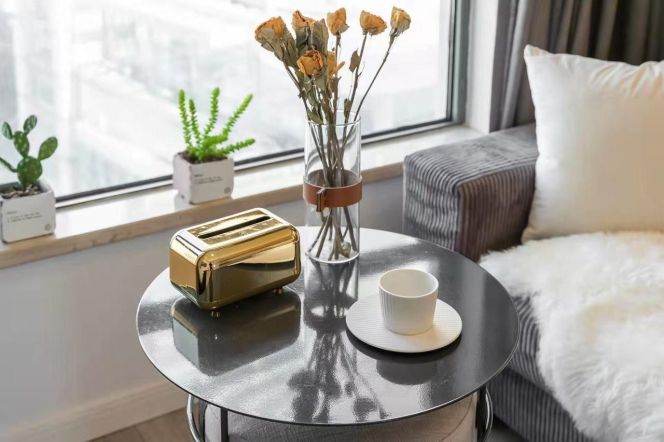 Modern 1 br in Jing'an- Top of city. easy to L2/12/13 West NanJing Rd St