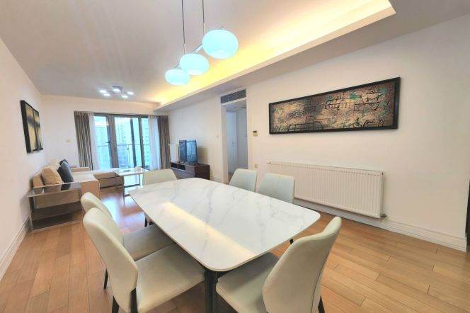 modern 2brs open balcony central aircon in Xujiahui line 1,9,11 Xujiahui park 18.5K