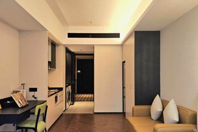 1br service apt with free breakfast Near Zhenping Rd Station (Line 7)