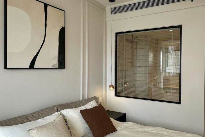 Subway Lines 2, 3, and 4, Zhongshan Park, Large 3-bedroom, Large Windows