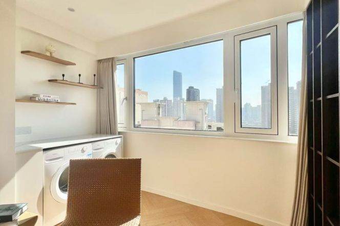 Elevator Spacious 2Br/2Lr/1Bt Zero Distance to L14 Wuding Rd Station 