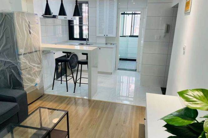Jing’an 2Br/1Lr/1Bt@L7 Changping Rd Station 