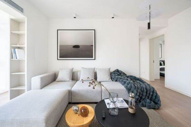 Heated 2BR in Tianshan.All Fees Included / Dual Metro / Smart Appliances 