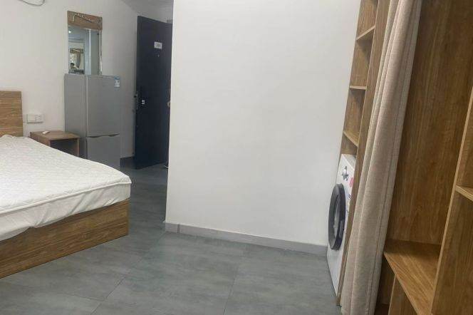 1Studio near Tong'ji, Fu'dan and SISU(ESSCA) can long and short term lease