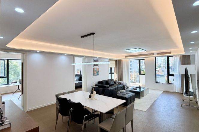 3Bdrs 2Bths Apt/L3/4/9/Modern&Spacious Bright/Line 3/4 Yishan Rd/Nice Compound/lift