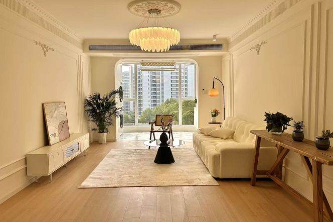  Grab This floor Heating 2BR in Tianshan.Dual Subways/ Parking / Smart Home System / View Anytime