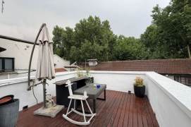 2Br+1office Lane House w. Heating &Terrace&Parking