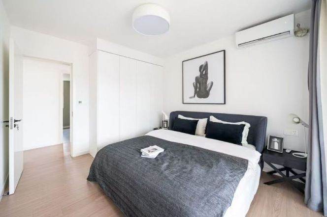 Heated 2BR in Tianshan.All Fees Included / Dual Metro / Smart Appliances 