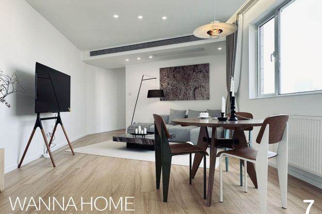 Luxury Building/Hanzhong Rd/Suzhou Creek/Balcony/Large Storages/Heater/Cozy2br