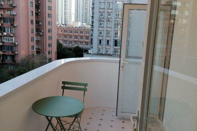 Jiaotong University Station Elevator 2Br/2Bath with Open Balcony Line10/11