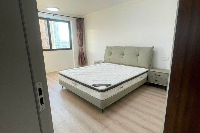 yishan rd 3BR/elevator @L3/4/9