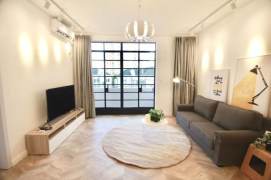 Historic 1BR APT Floor heating Hengshan Rd 14k