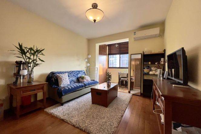 Changshu Rd Station Elevator 1Br High-floor Line1/7