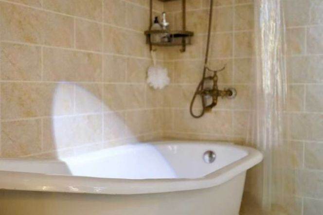 Nice yard 1Br/1Lr/1Bt apt nr Hengshan rd,M1/10