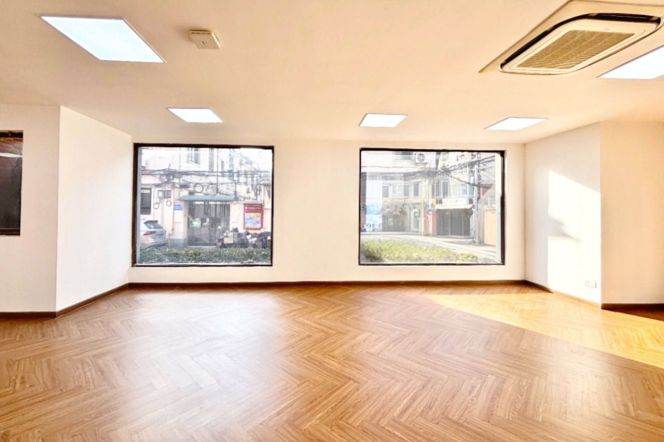 Bright office near NanJing West RD M2/12/13